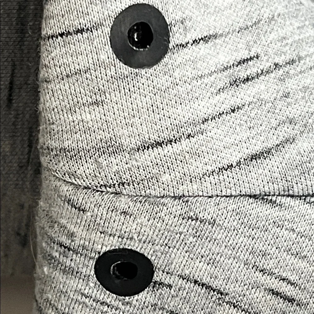 Superdry Sport Men's Gray Black Crewneck Sweatshirt Colorblock Warm Comfortable - Picture 8 of 10